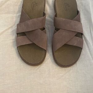 Chaco Wayfarer Slide Sandal in Suede Sparrow